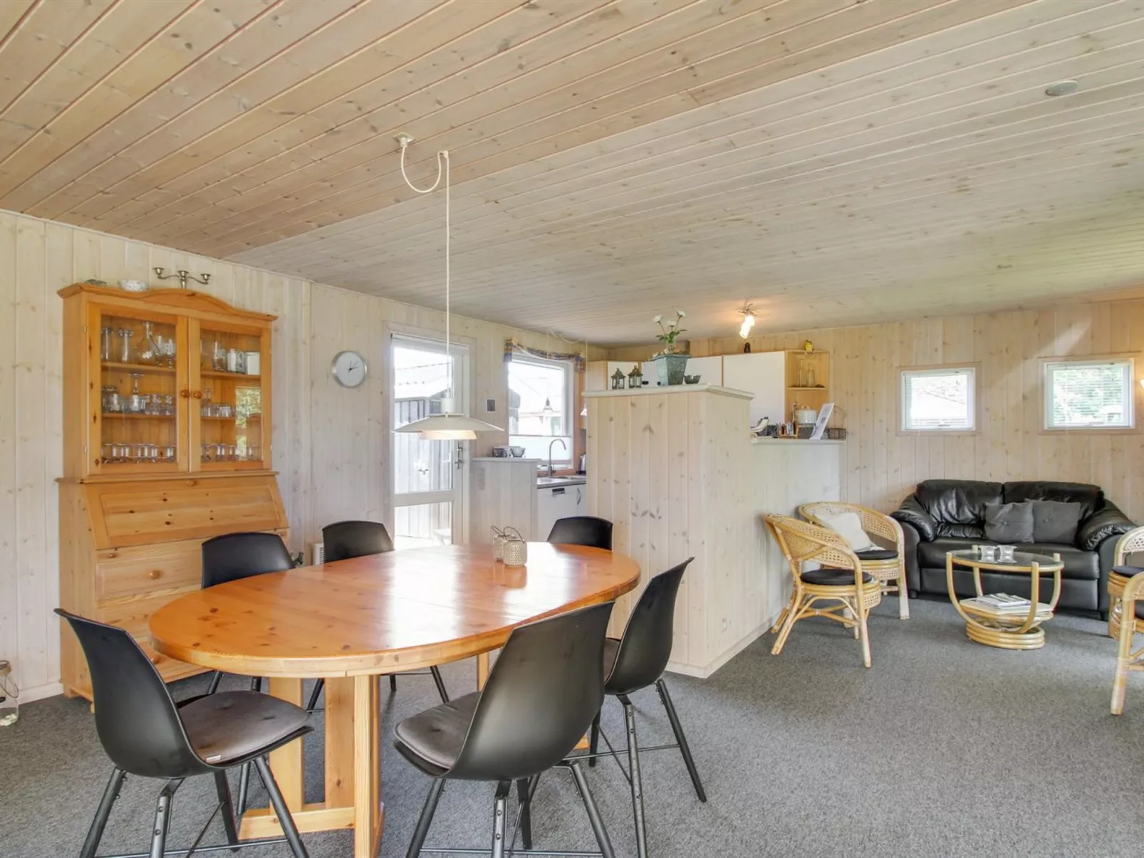 "Aimo" - 1.8km from the sea-Inside