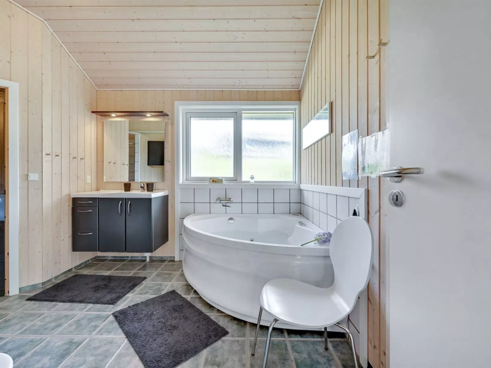 "Asvalde" - 150m from the sea-Drinnen