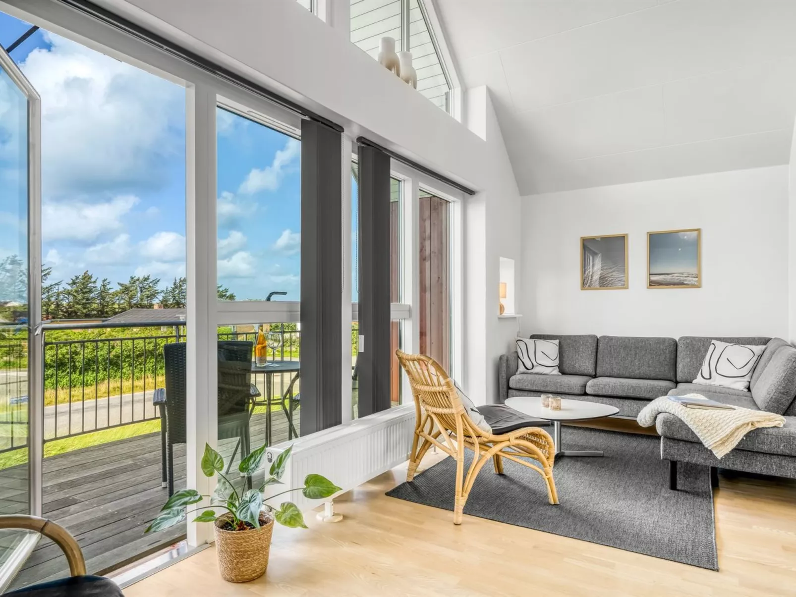 "Keimo" - 600m from the sea-Drinnen