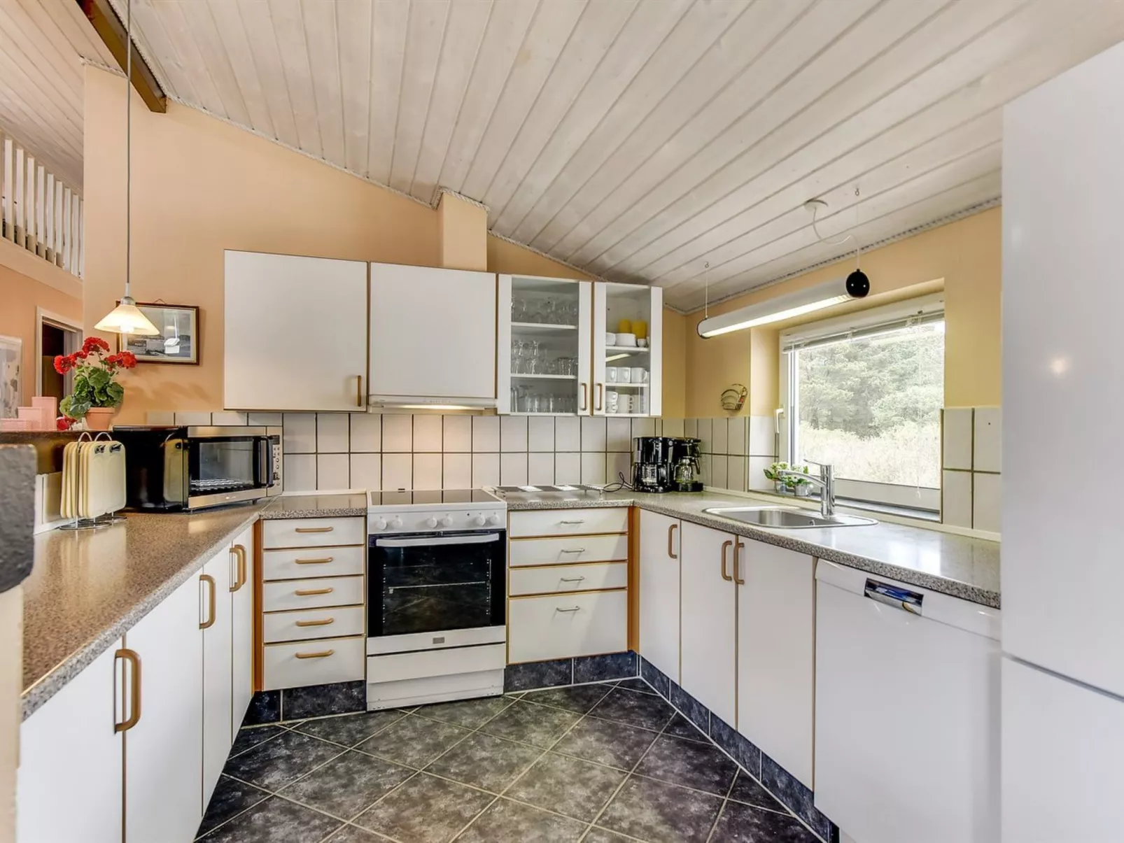 "Tascha" - 1.5km from the sea-Drinnen