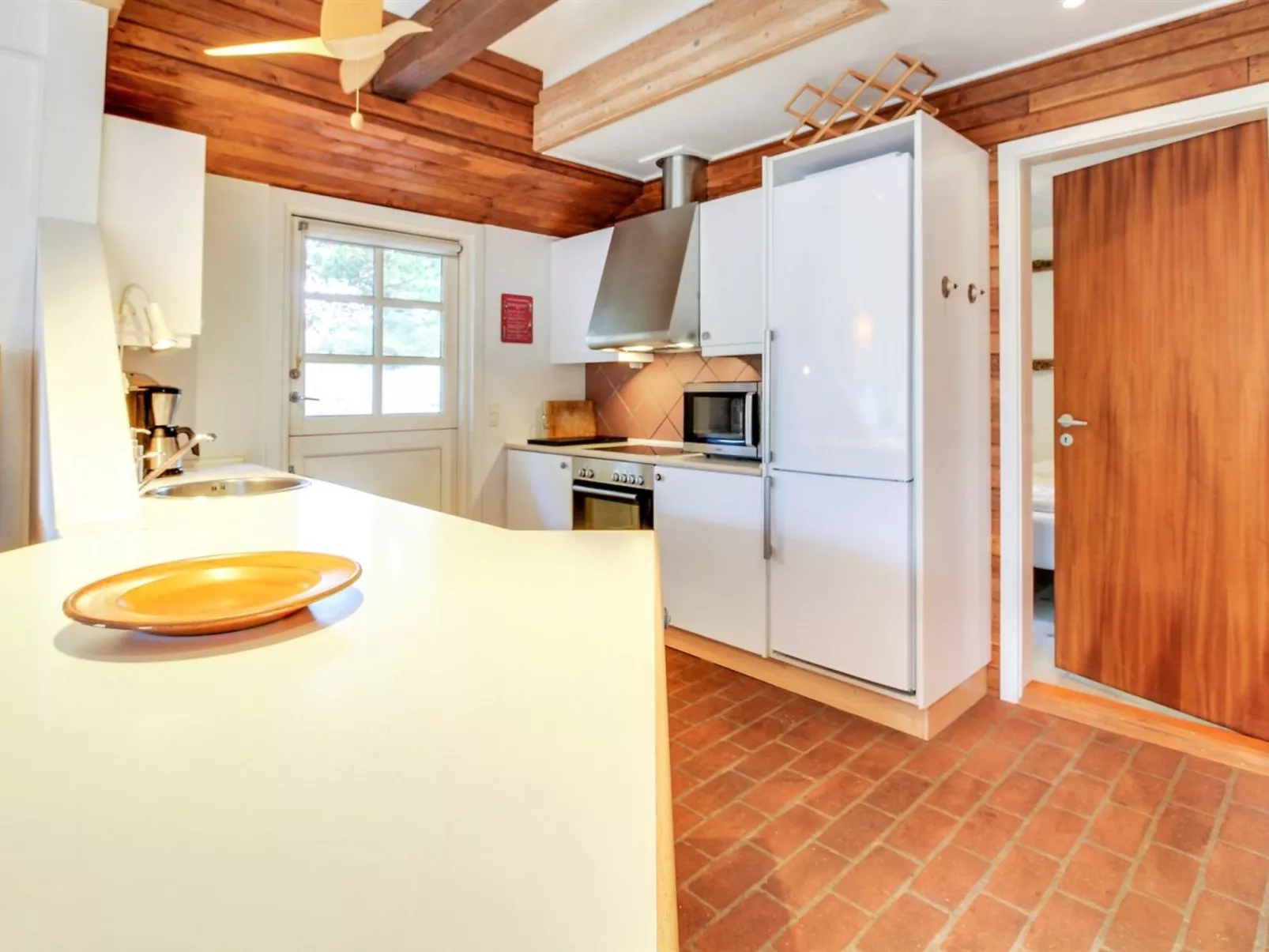 "Risto" - 2.3km from the sea-Drinnen