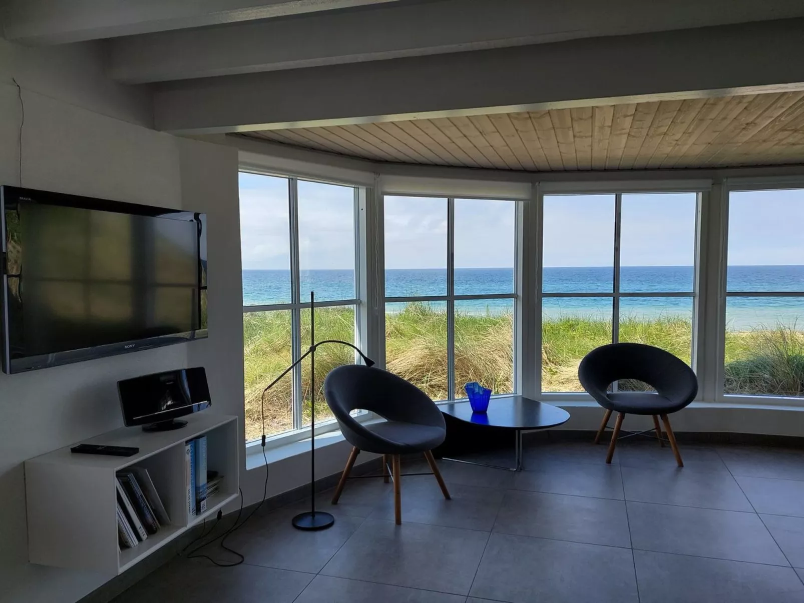 "Hillegonde" - 84m from the sea-Inside