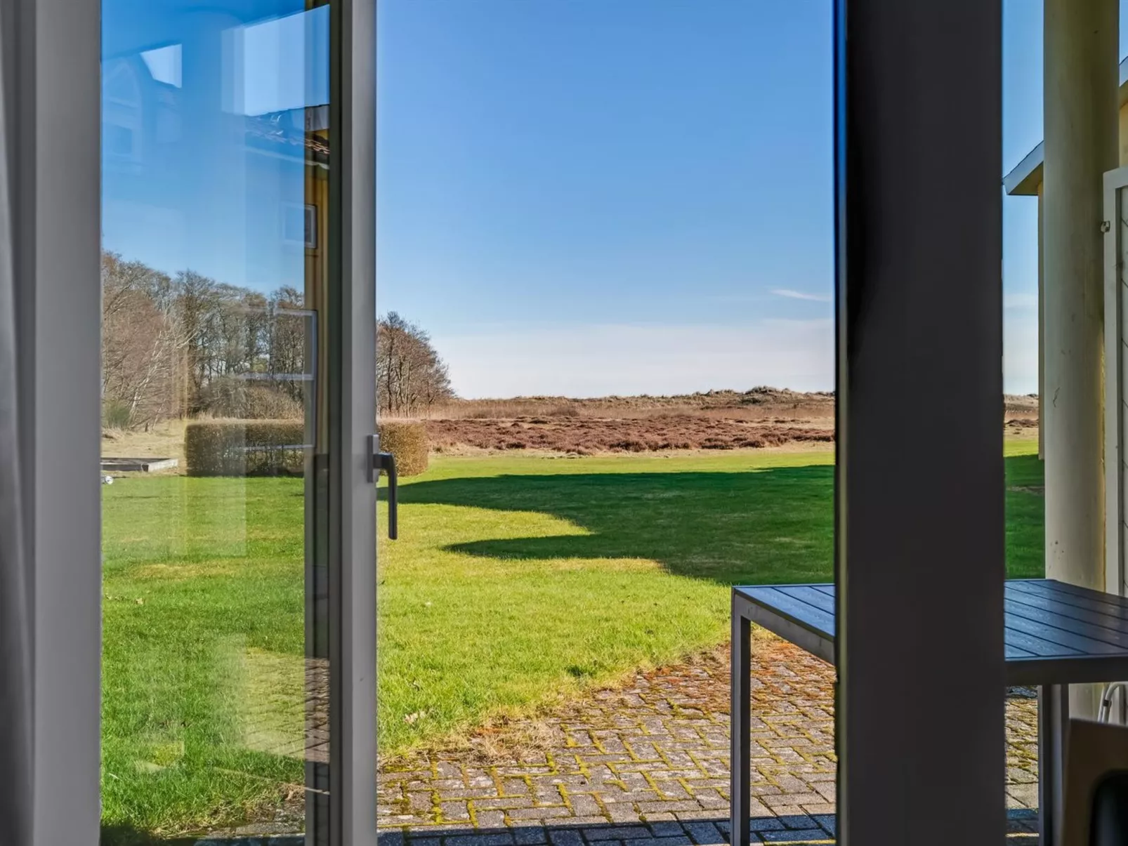 "Jyrki" - 100m from the sea-Draußen