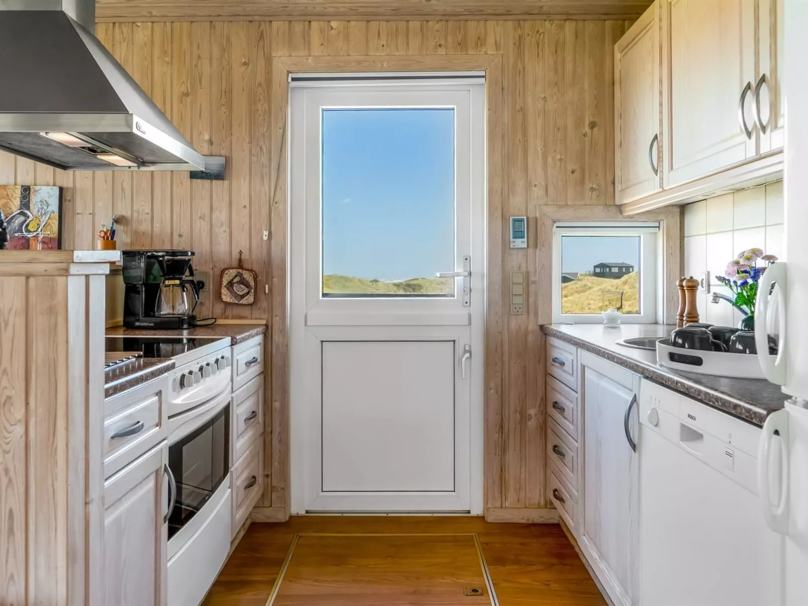 "Fatiha" - 100m from the sea-Inside