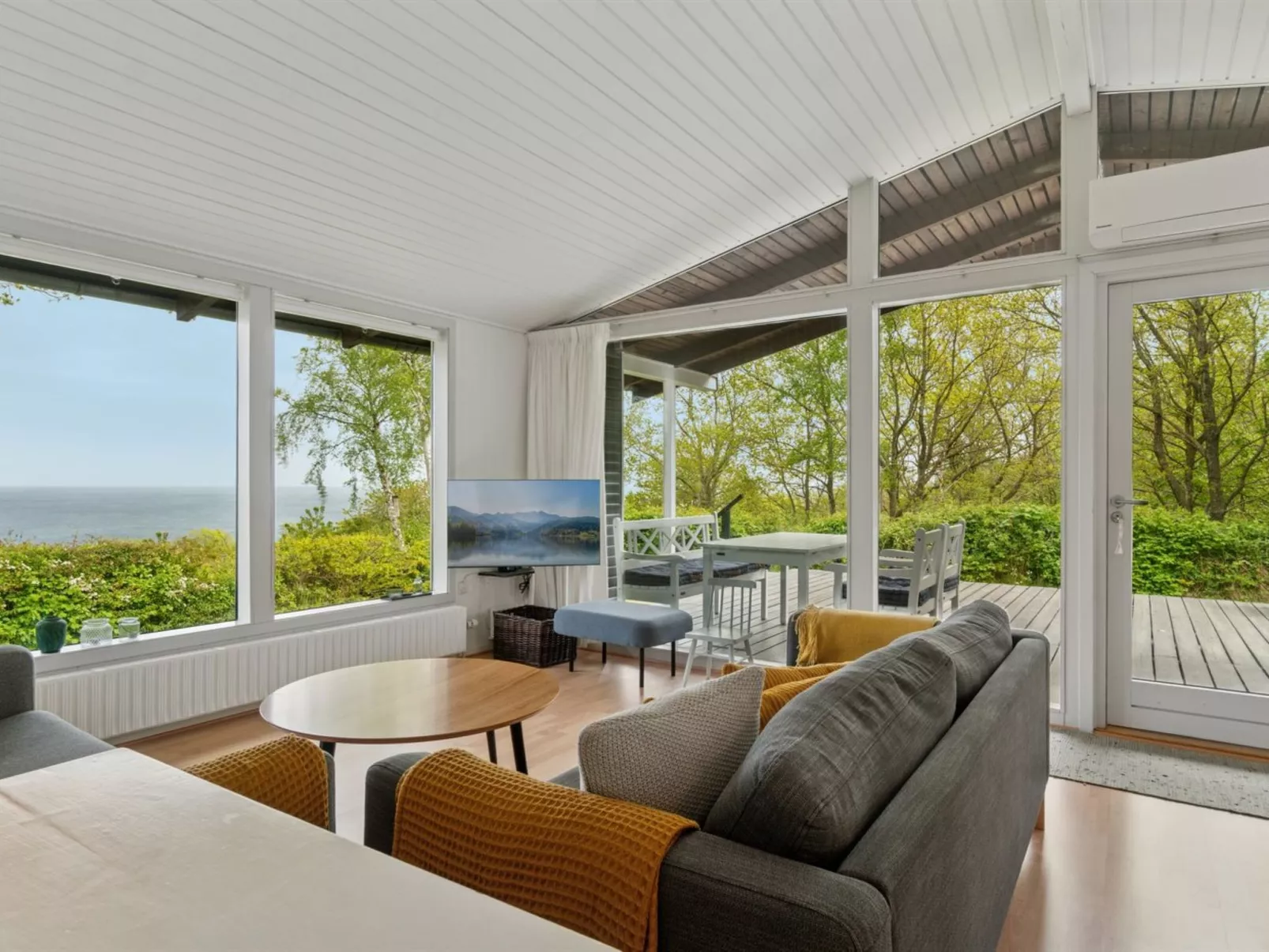 "Esben" - 350m from the sea-Inside