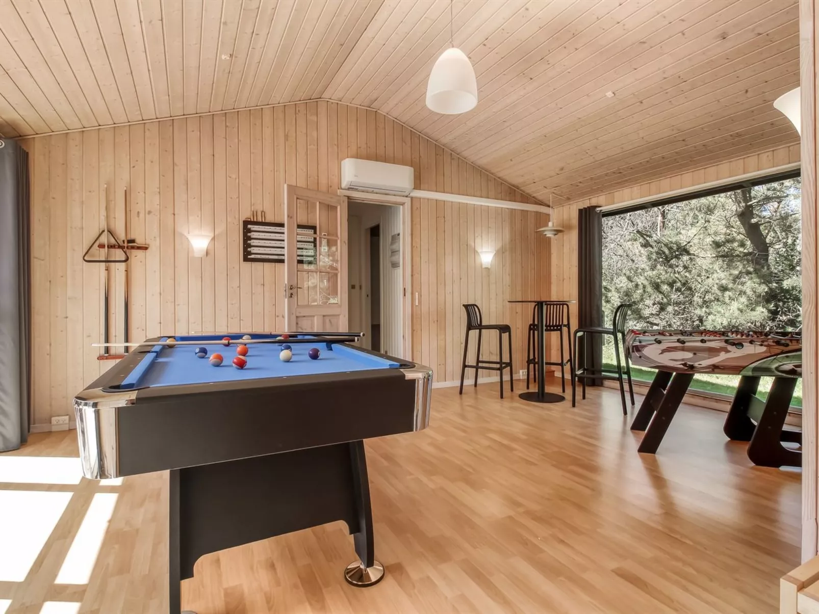 "Selgen" - 600m from the sea-Inside