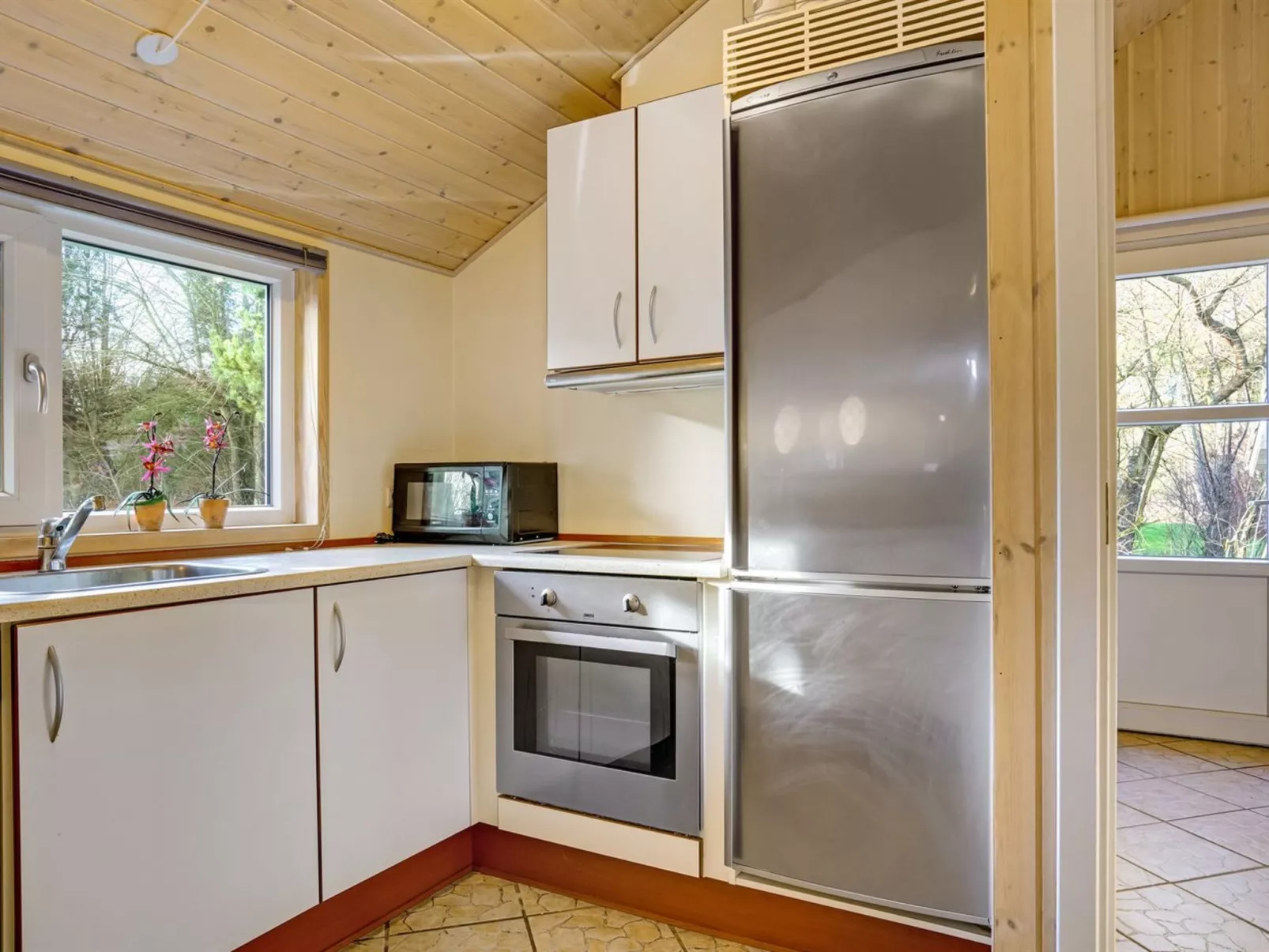 "Tyki" - 12km from the sea-Dedans