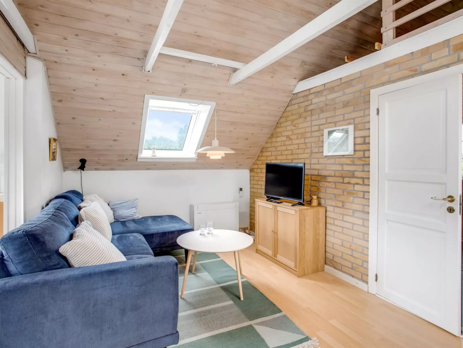 "Siouxsie" - 500m from the sea-Inside