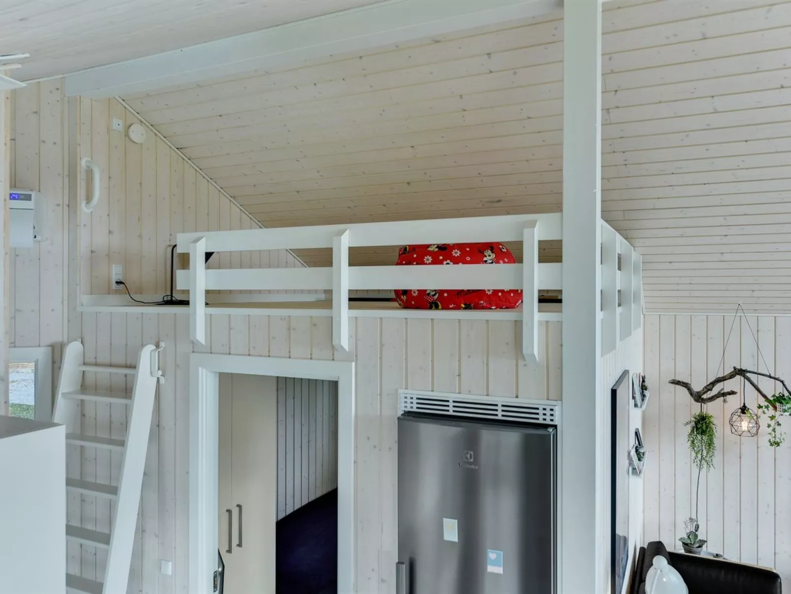 "Sighfrith" - 150m from the sea-Dedans