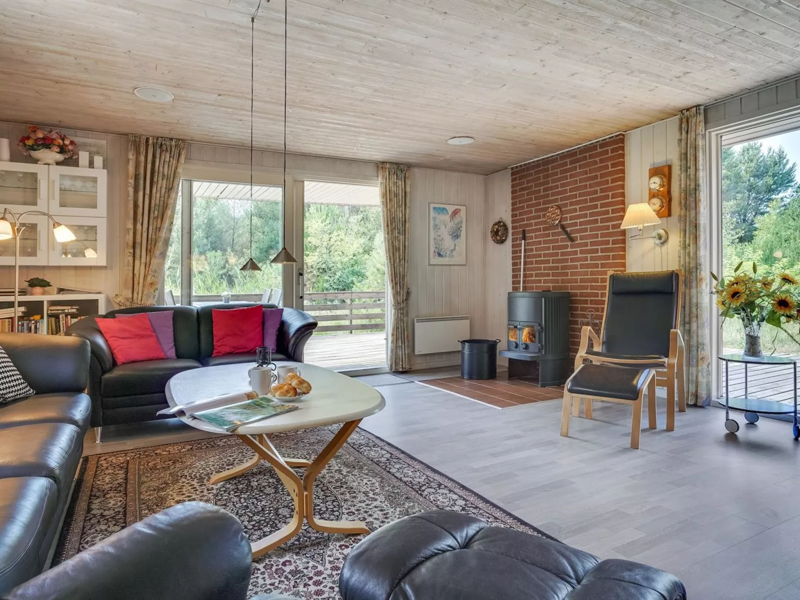 "Reidar" - 1km from the sea-Inside