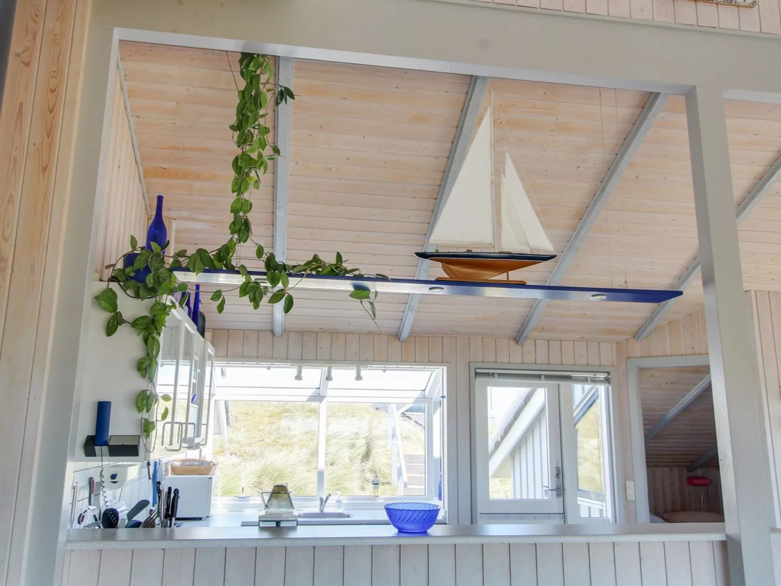 "Wikar" - 50m from the sea-Inside