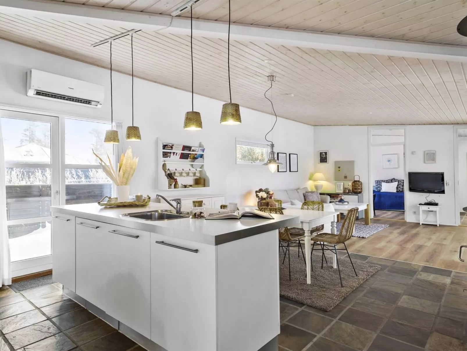 "Nele" - 400m from the sea-Dedans