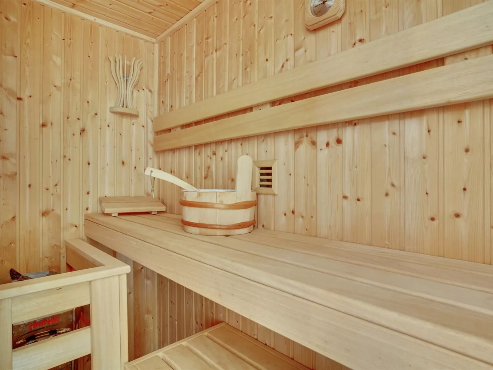 "Adrian" - 200m from the sea-Drinnen