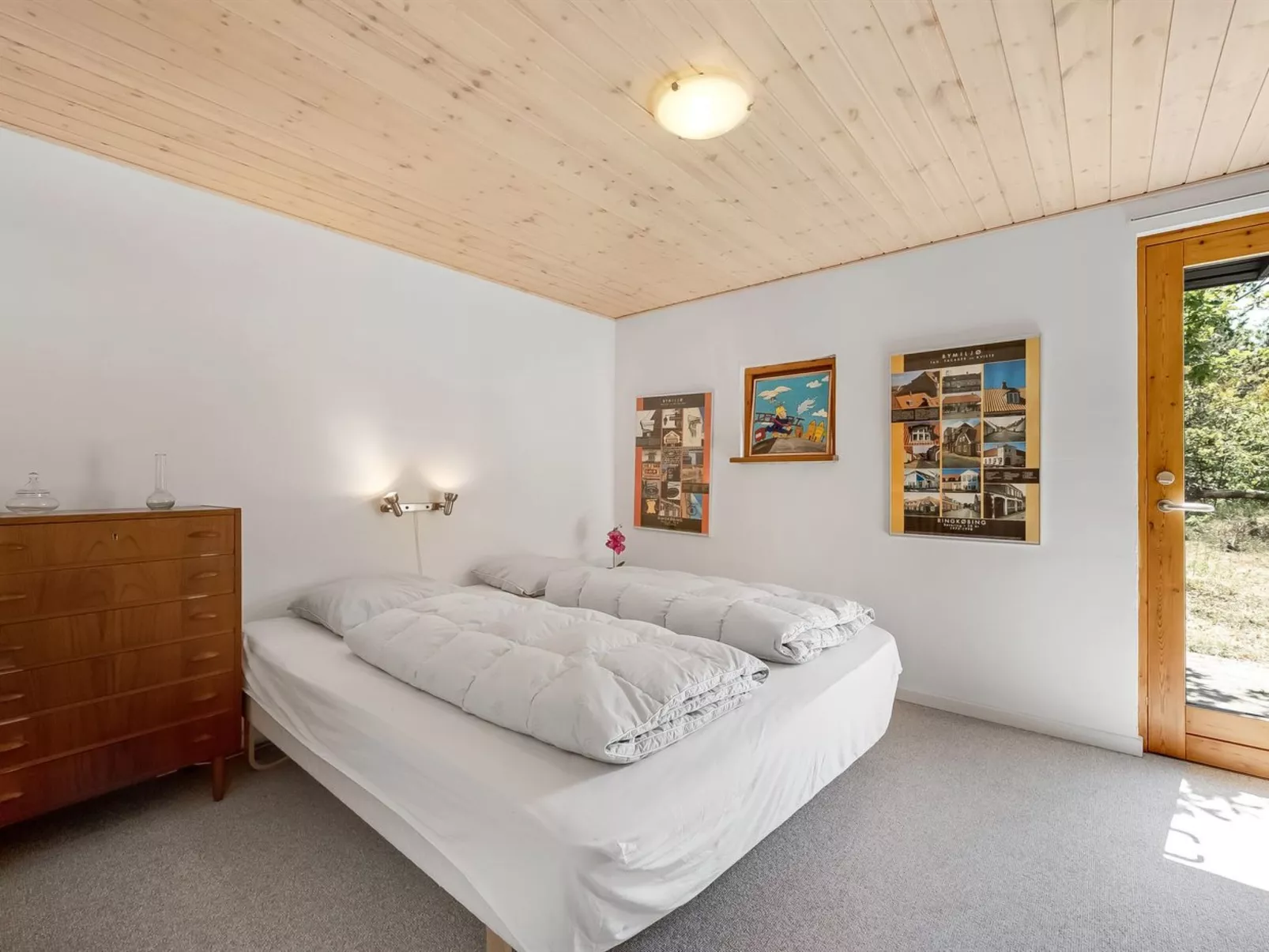 "Mirva" - 800m to the fjord-Dedans