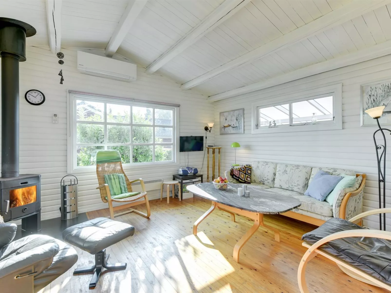 "Florencia" - 200m from the sea-Drinnen