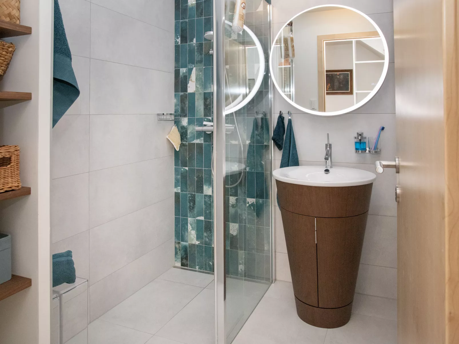 Bougainville C3/R-Dedans