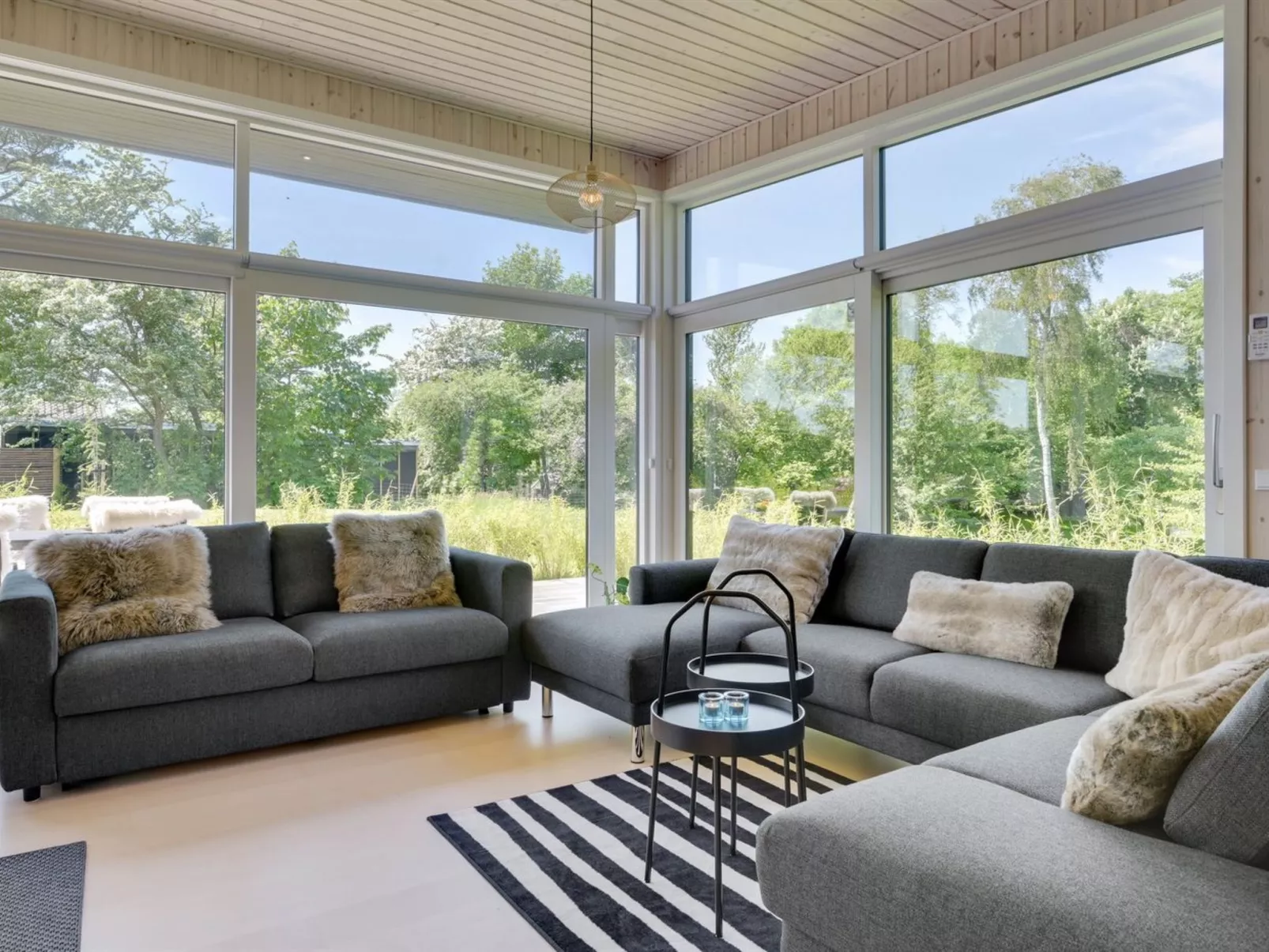 "Topenga" - 300m from the sea-Inside