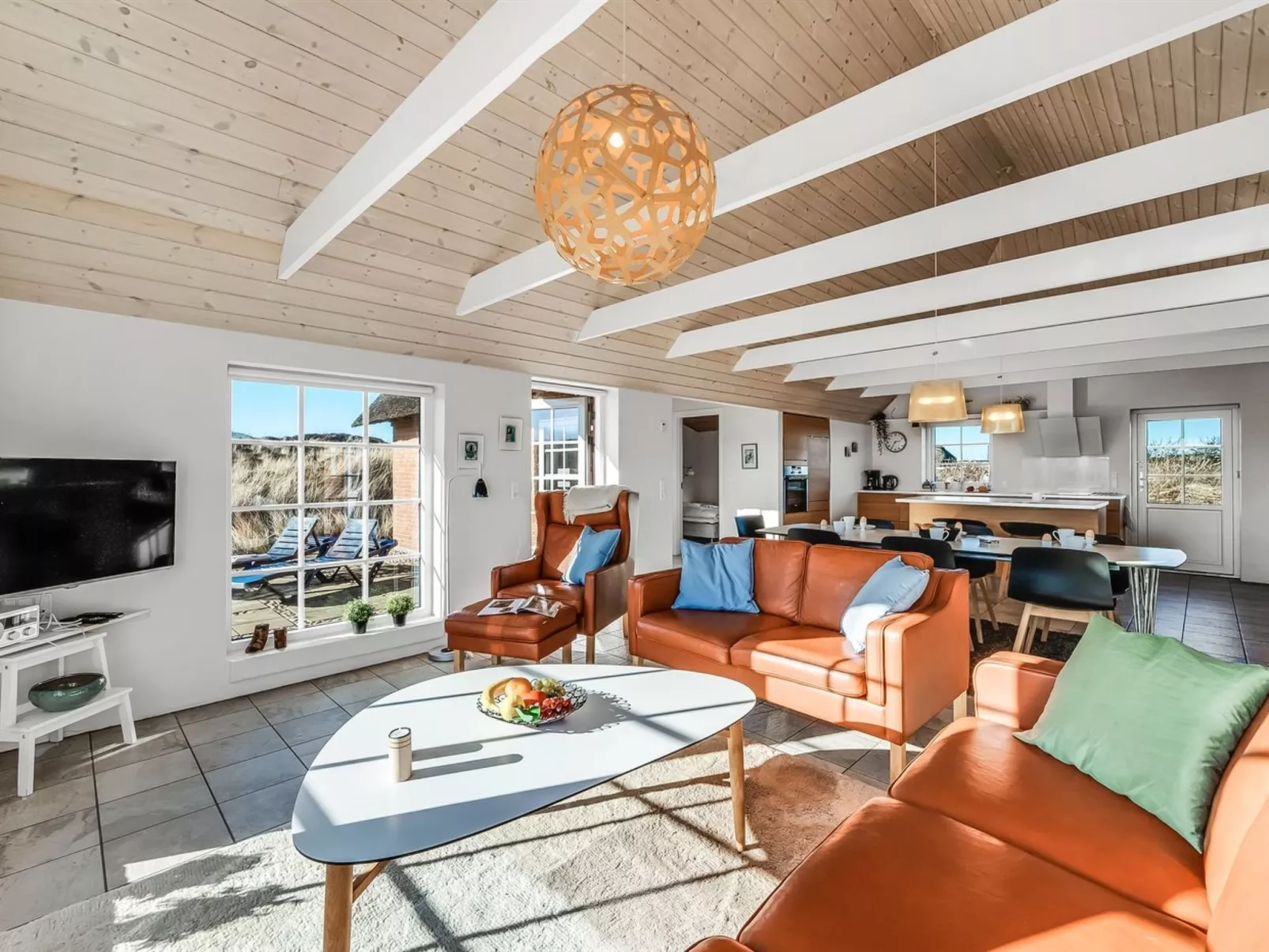 "Hærulf" - 300m from the sea-Inside