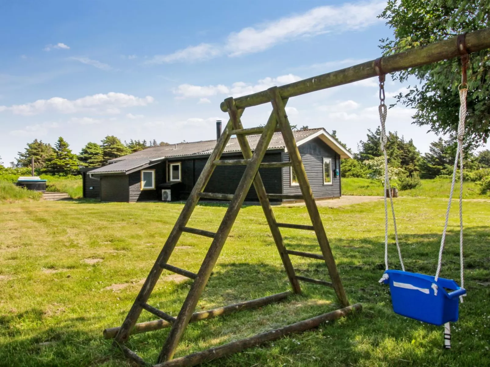 "Herma" - 300m from the sea-Outside