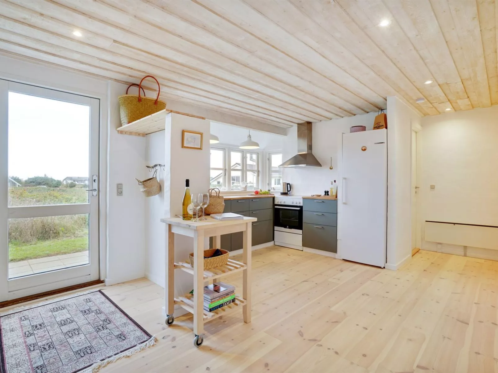 "Meindor" - 350m from the sea-Inside