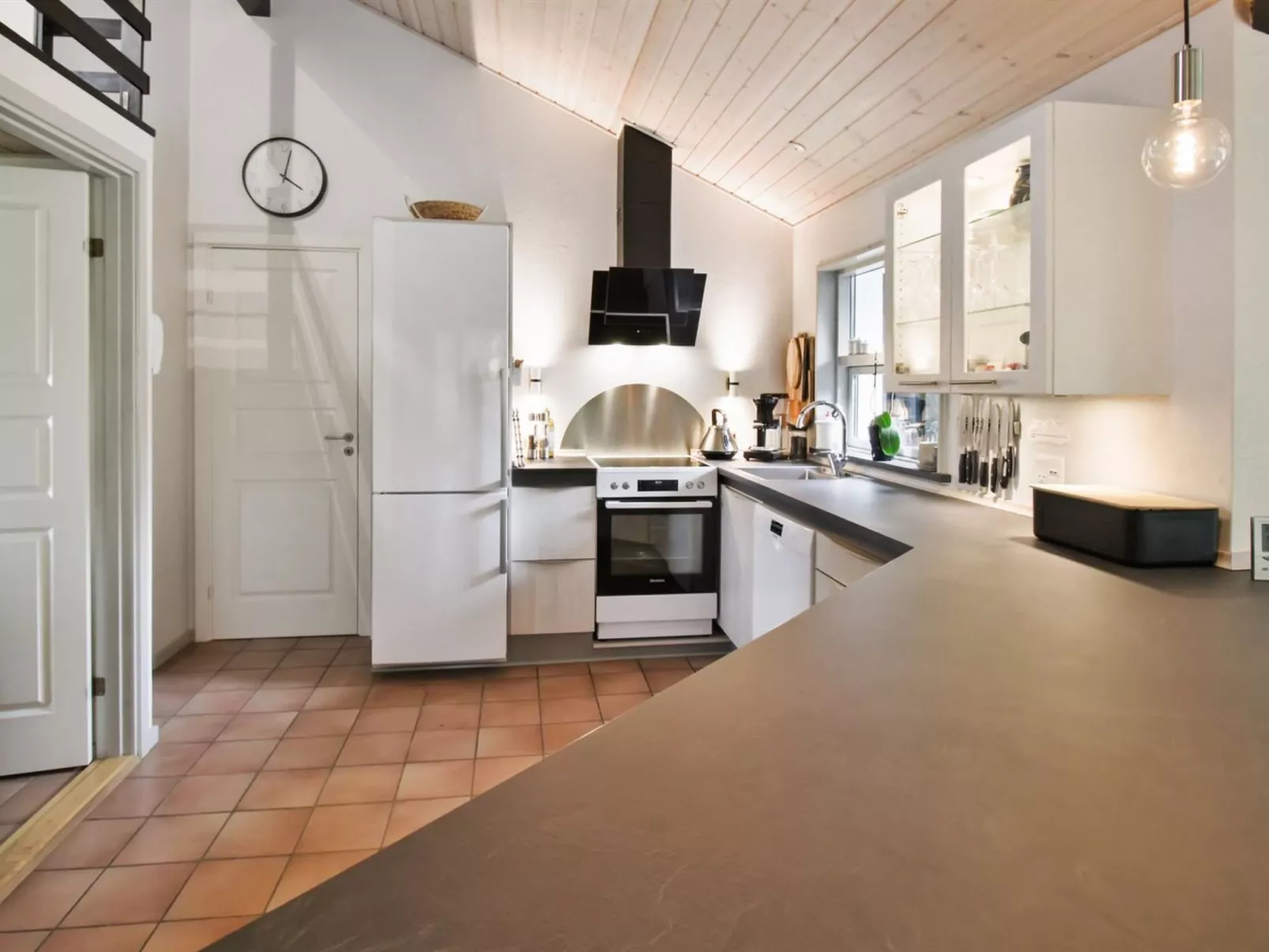 "Sora" - 2km from the sea-Drinnen