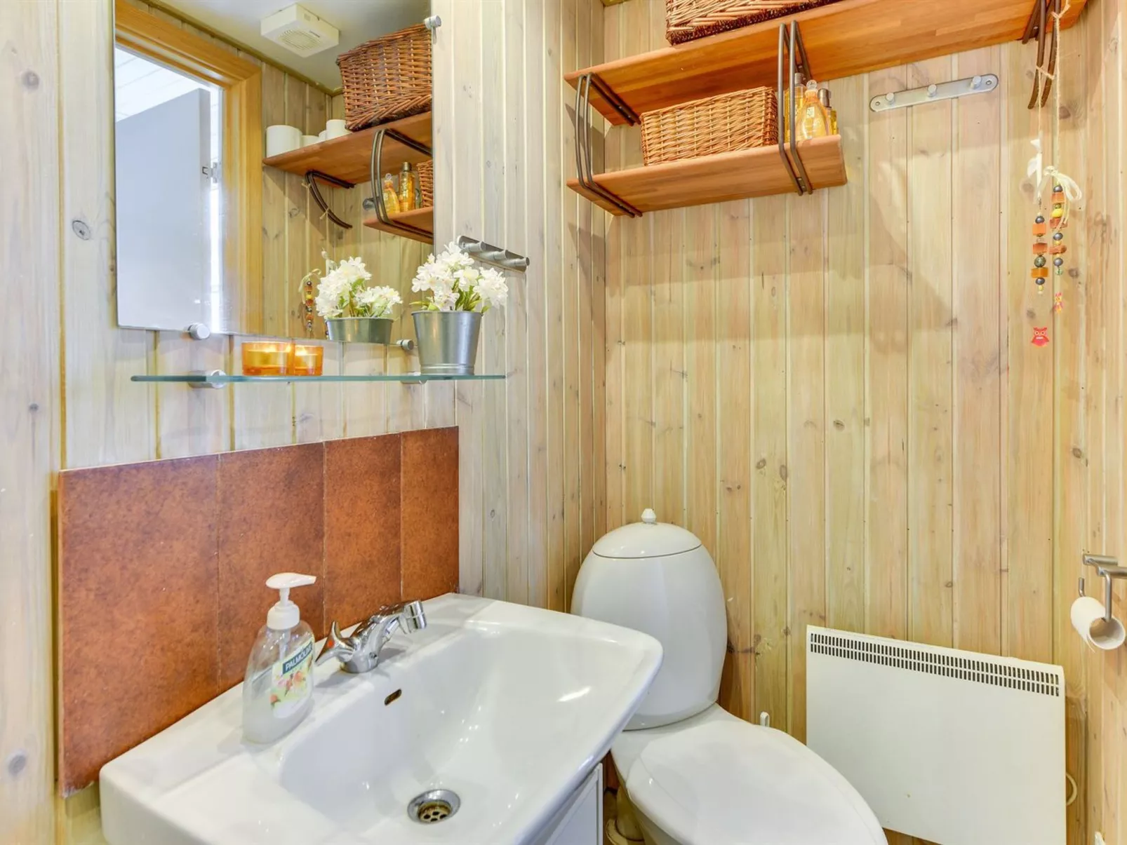 "Cita" - 100m to the fjord-Dedans