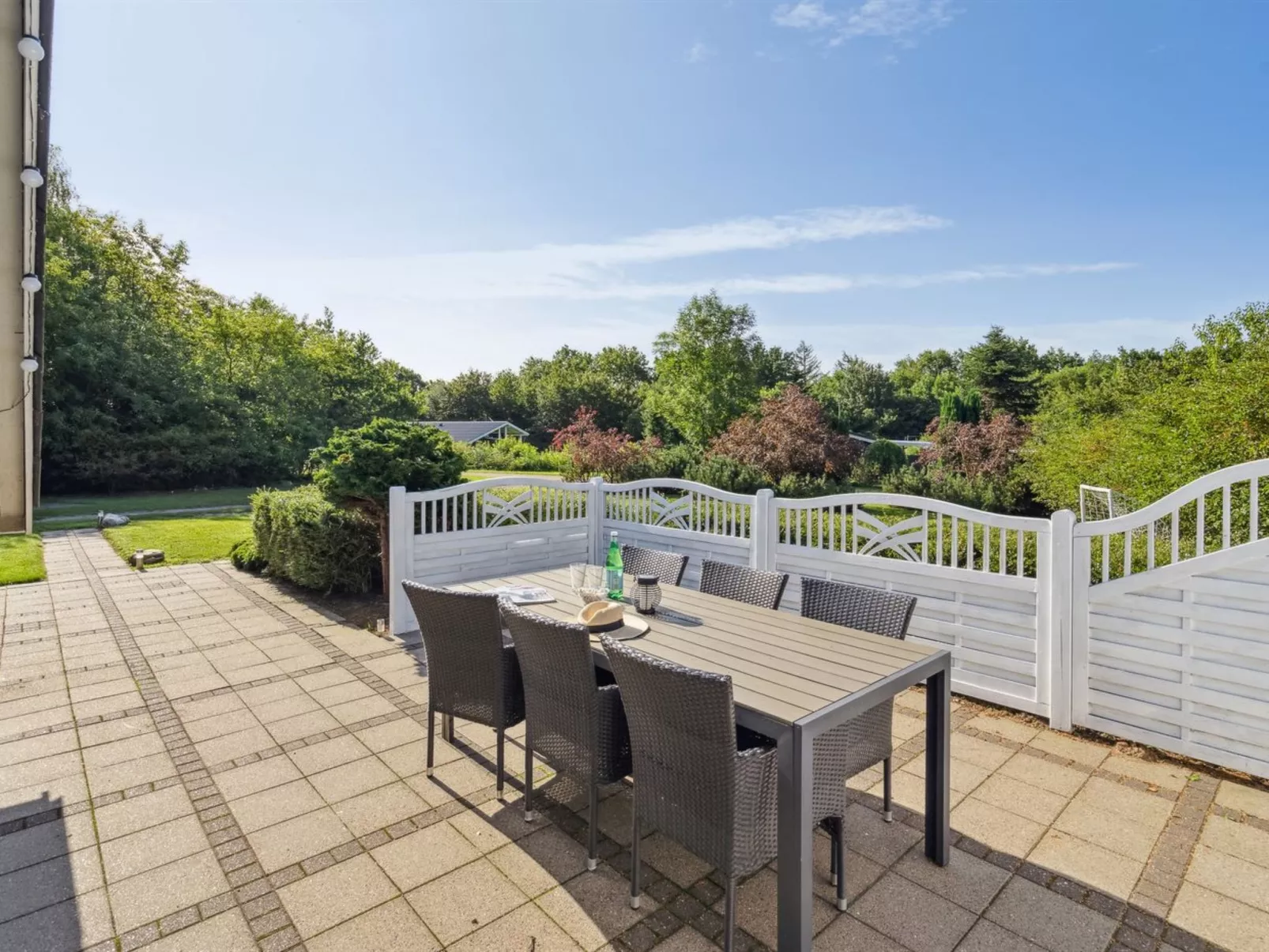 "Ines" - 25km from the sea-Outside