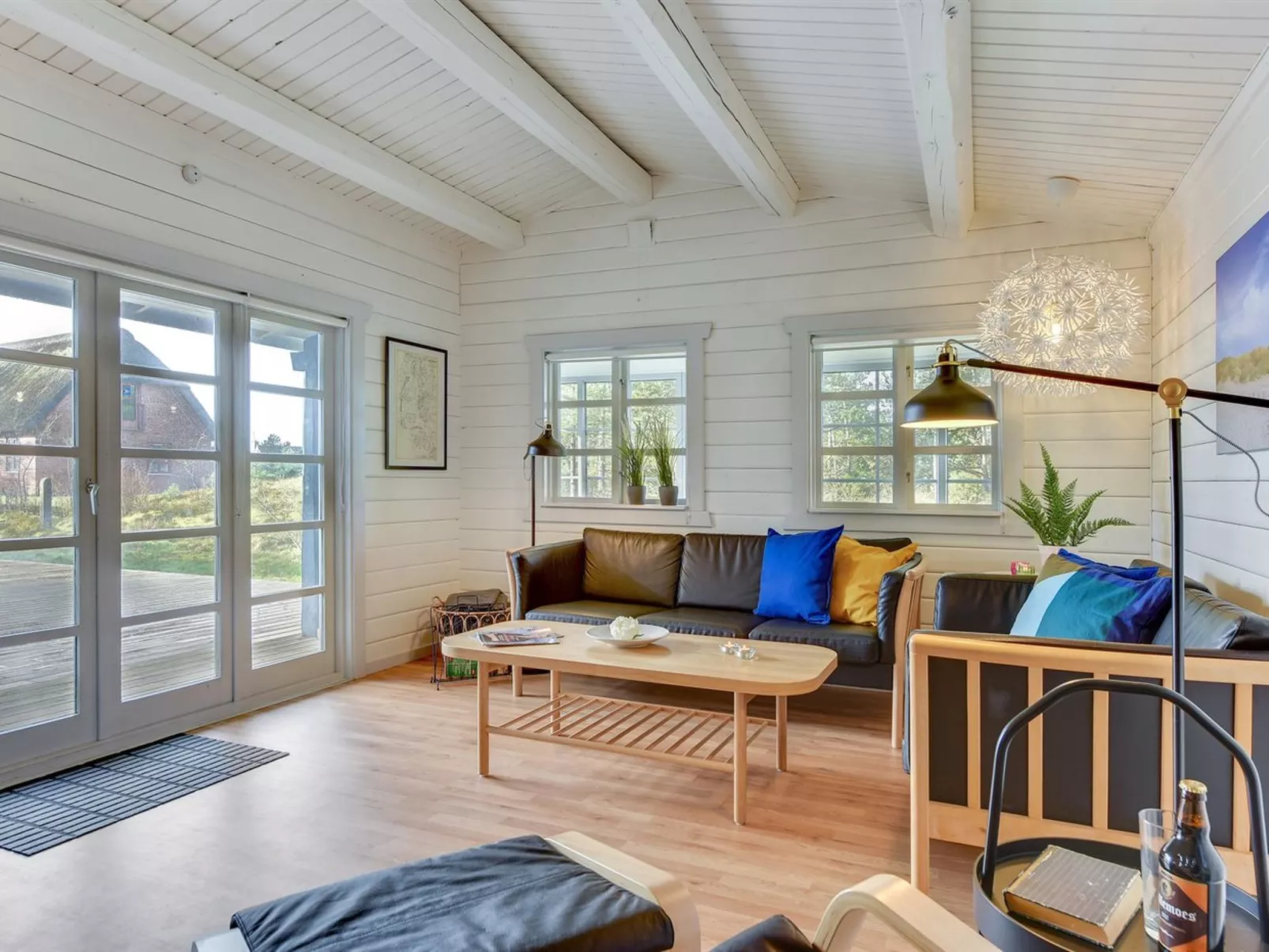 "Semund" - 2km from the sea-Inside