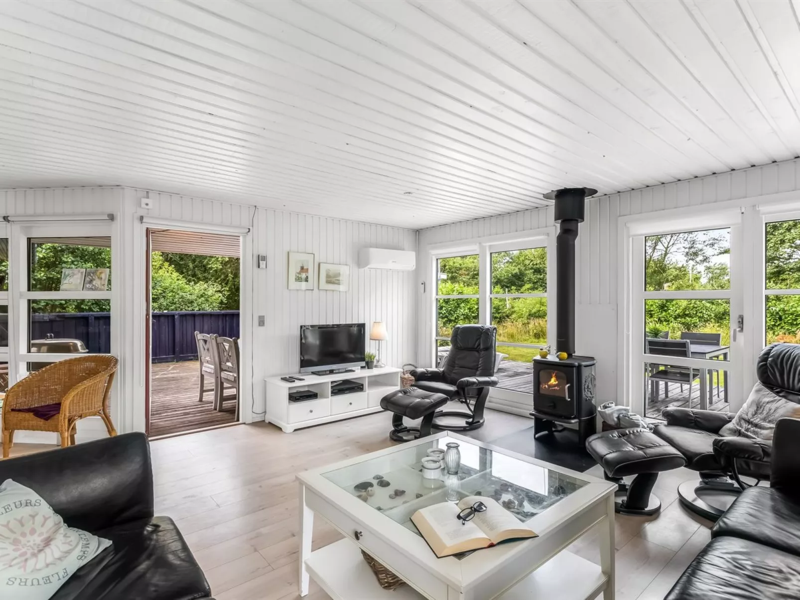 "Swaantje" - 400m from the sea-Drinnen