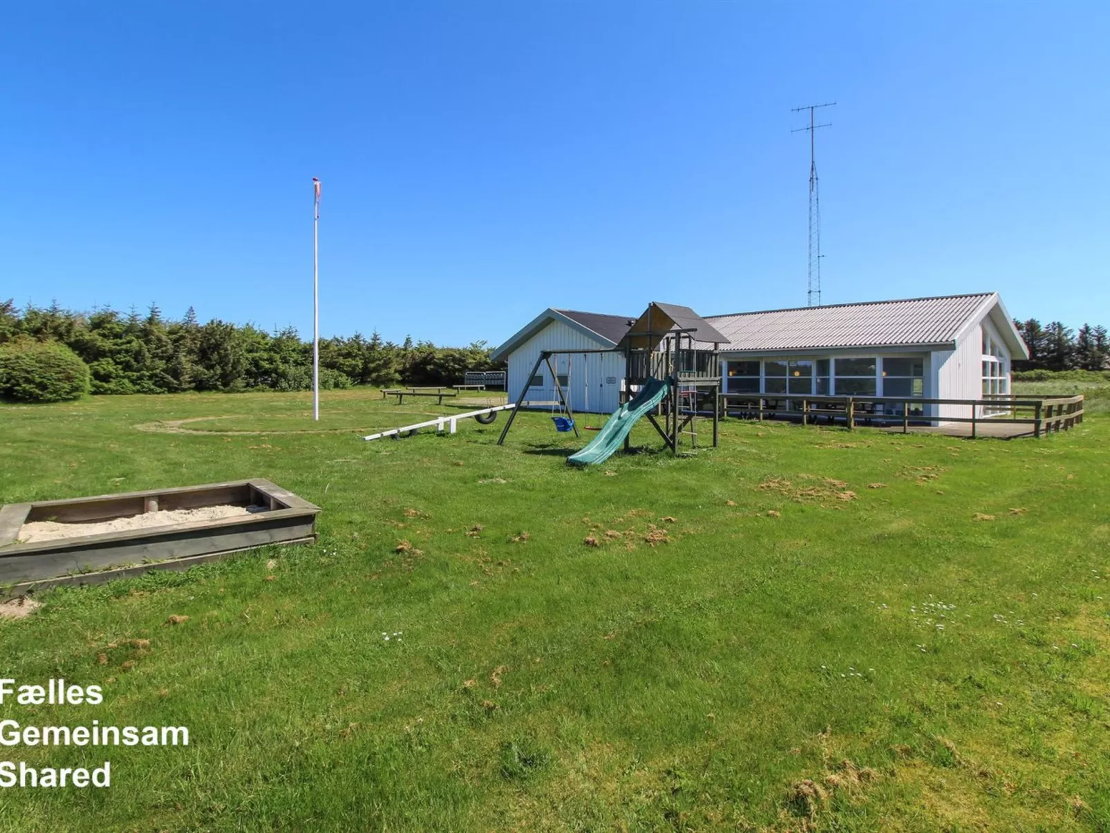 "Elsemaria" - 1.3km from the sea-Inside