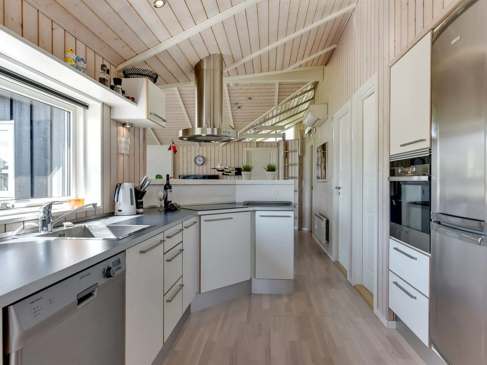 "Domna" - 800m from the sea-Dedans