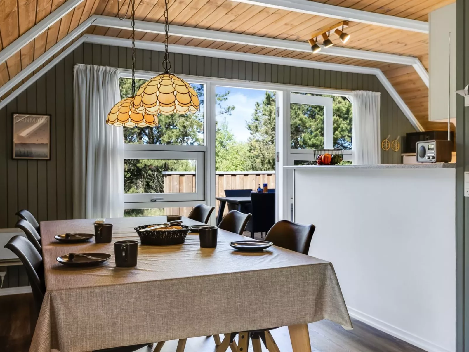 "Urpo" - 6km from the sea-Inside