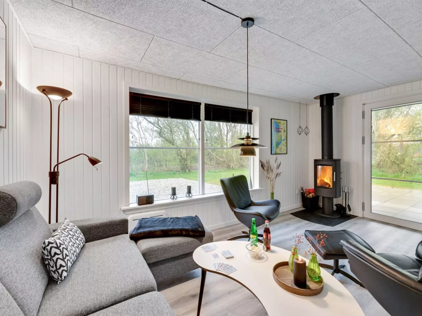 "Øn" -  from the sea-Inside