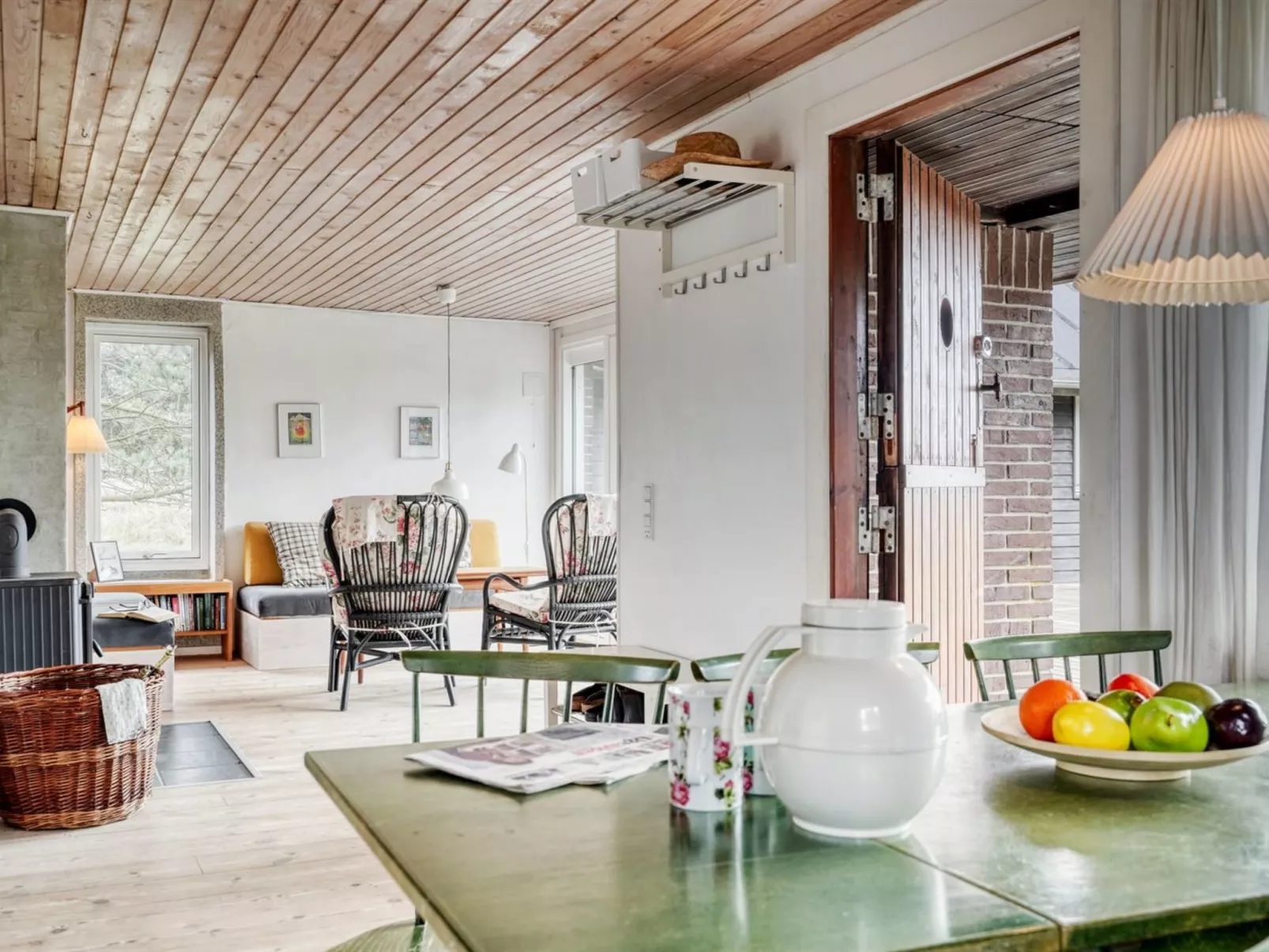 "Thorgisl" - 1.4km from the sea-Dedans