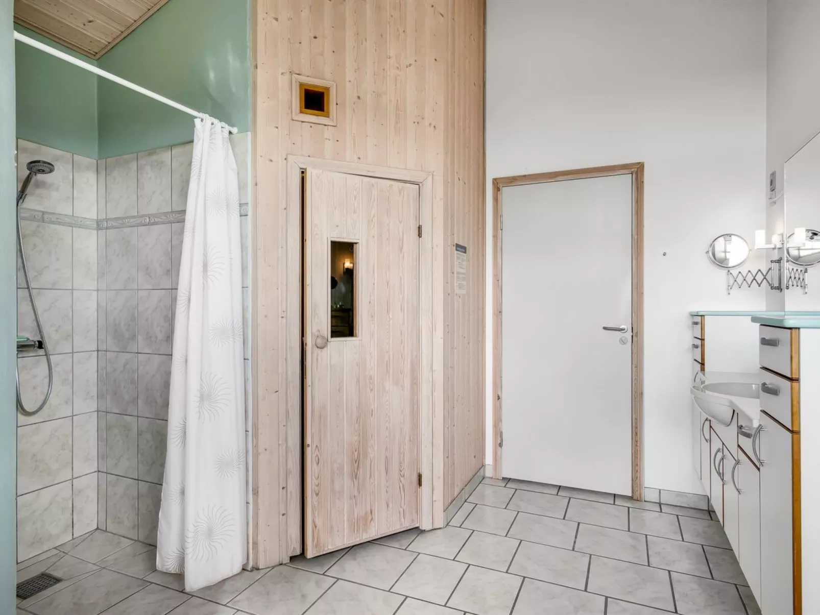 "Jolanta" - 250m from the sea-Dedans