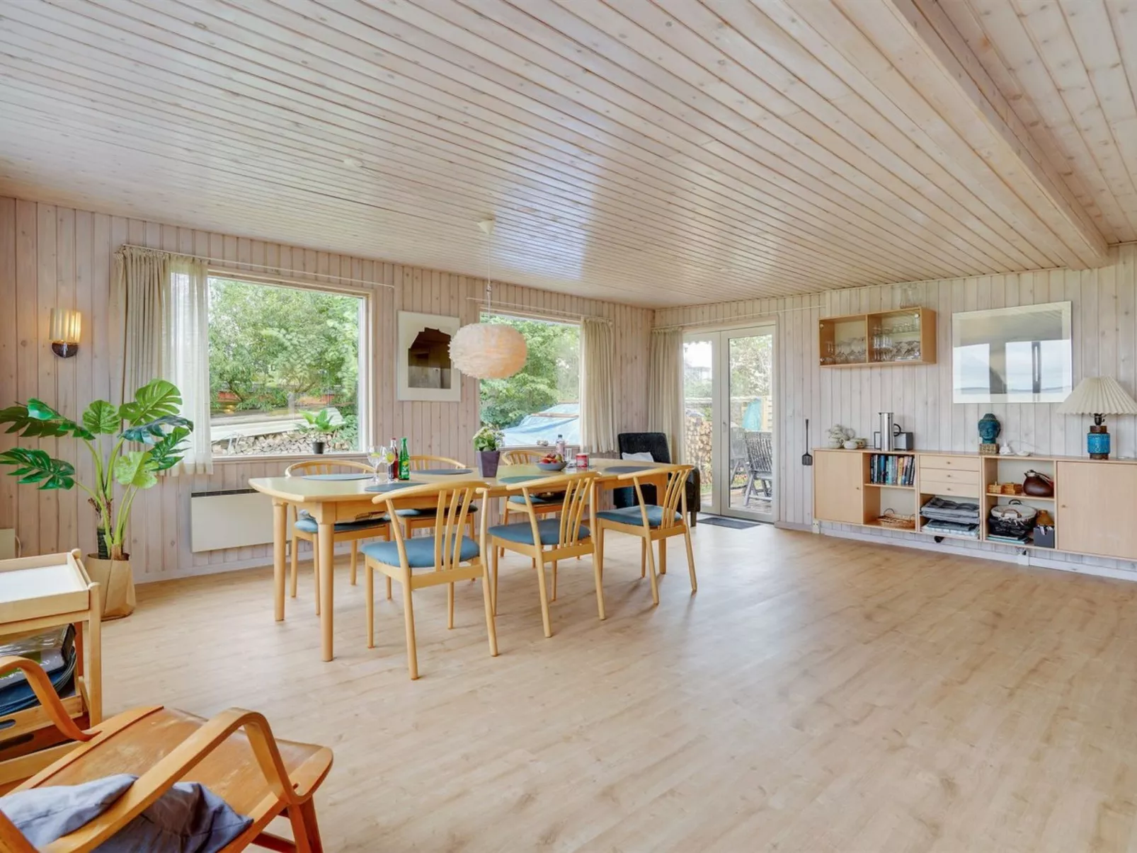 "Sigurd" - 20m from the sea-Inside