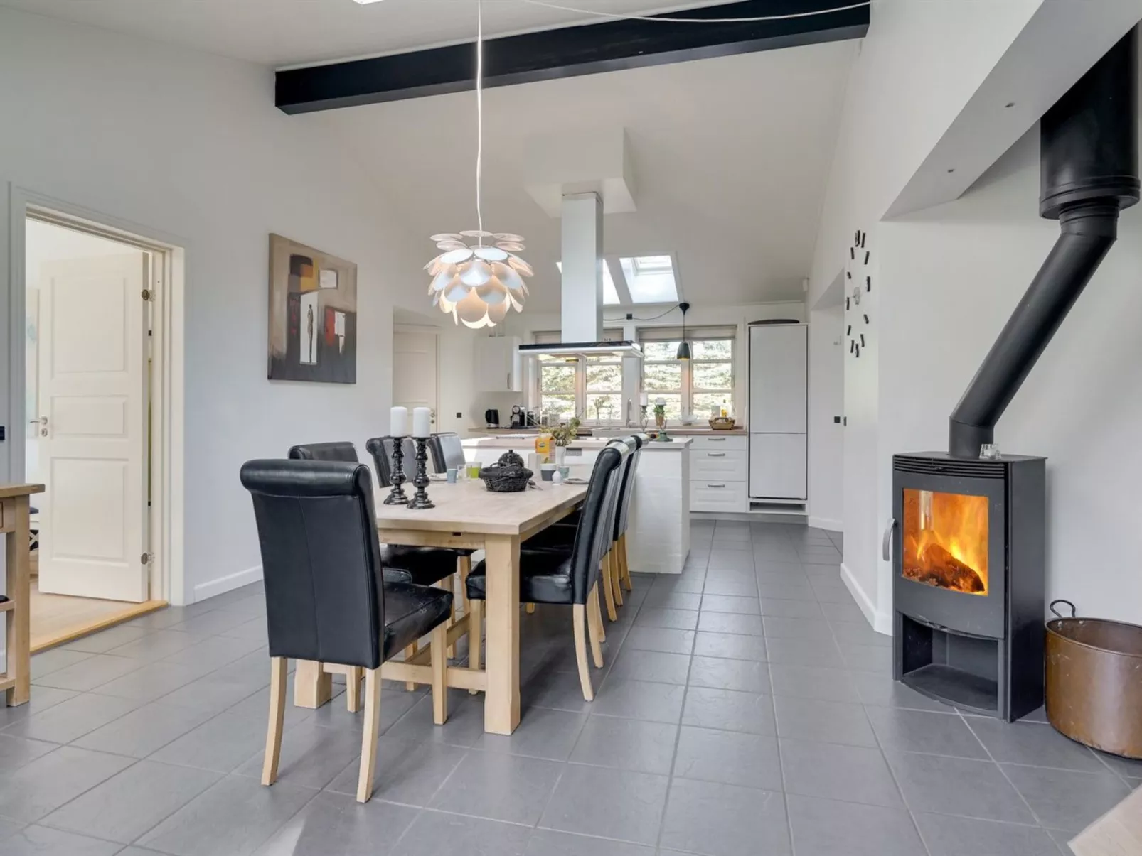 "Amon" - 670m from the sea-Inside