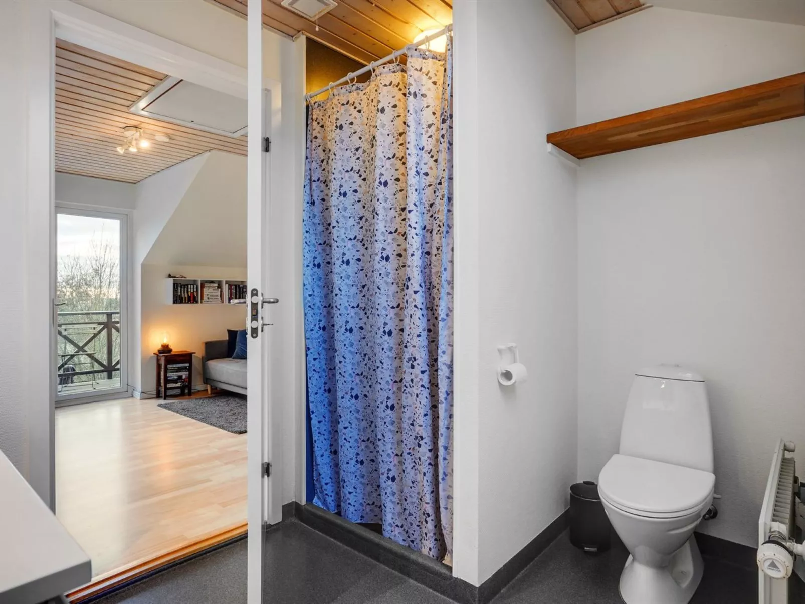 "Thiokk" - 500m from the sea-Inside