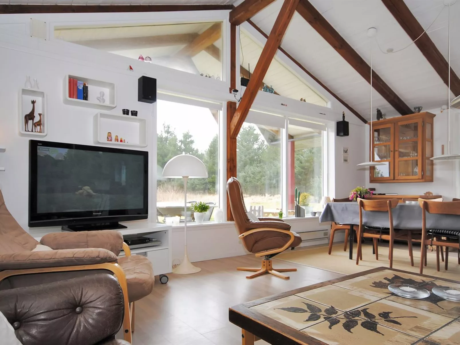 "Oberon" - 3km from the sea-Inside