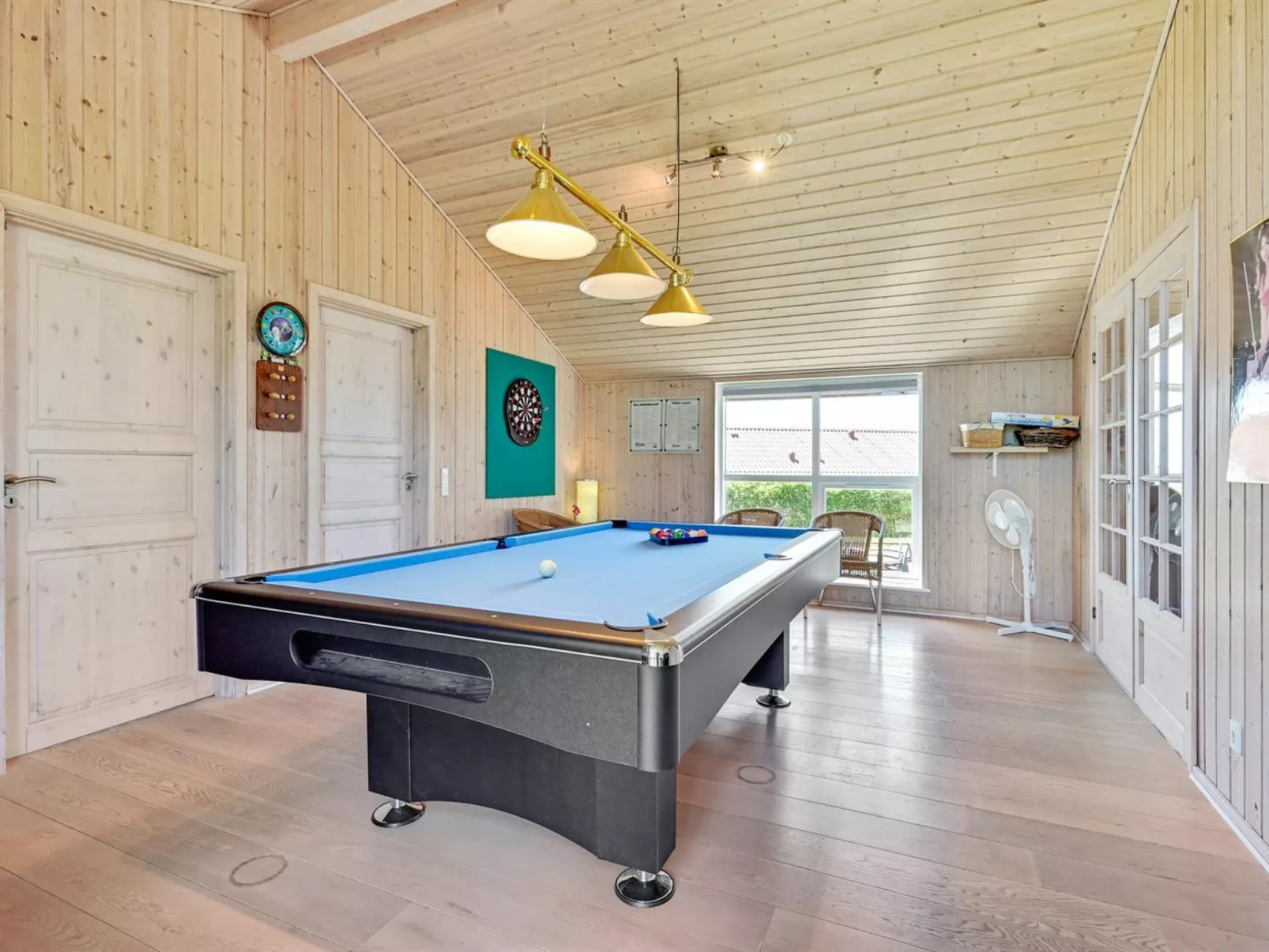 "Guthmar" - 350m to the fjord-Inside