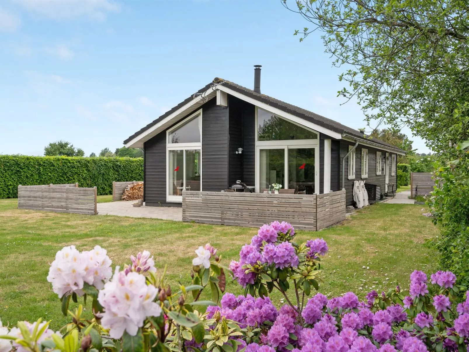 "Annesophie" - 300m to the fjord-Outside