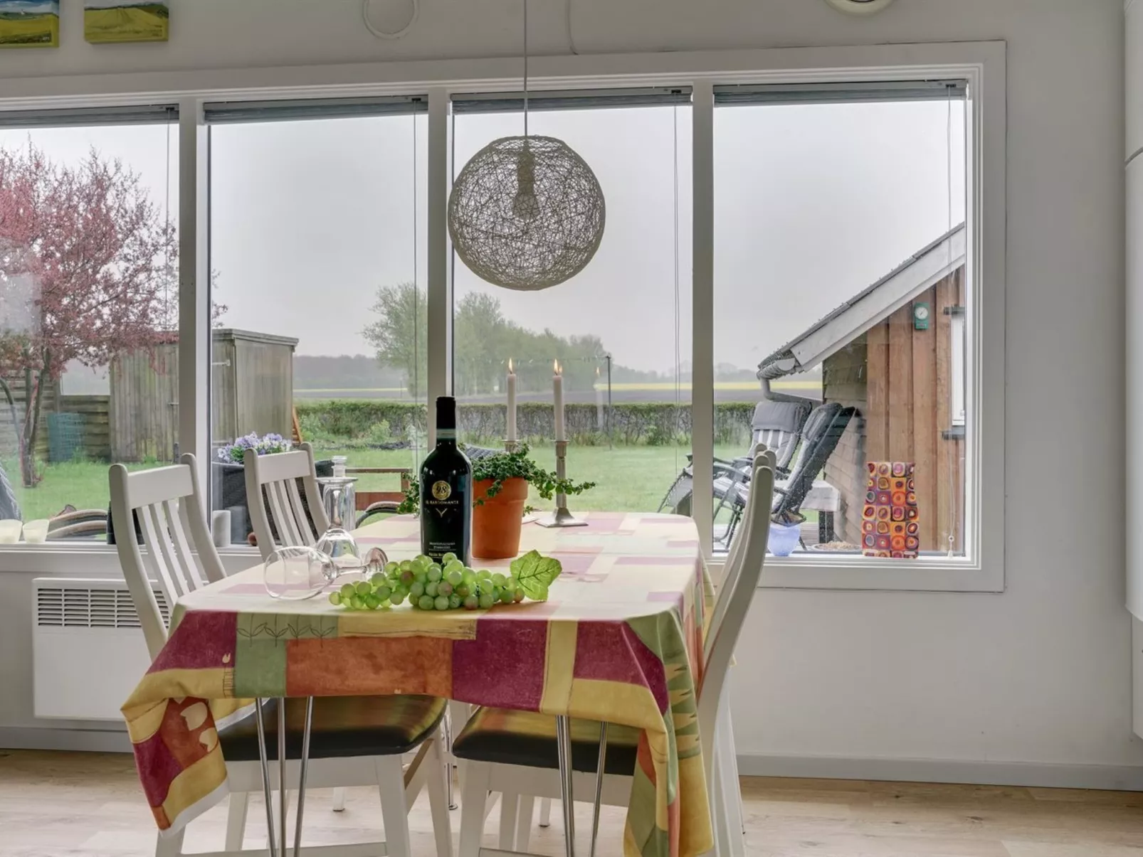 "Ainikki" - 200m from the sea-Inside