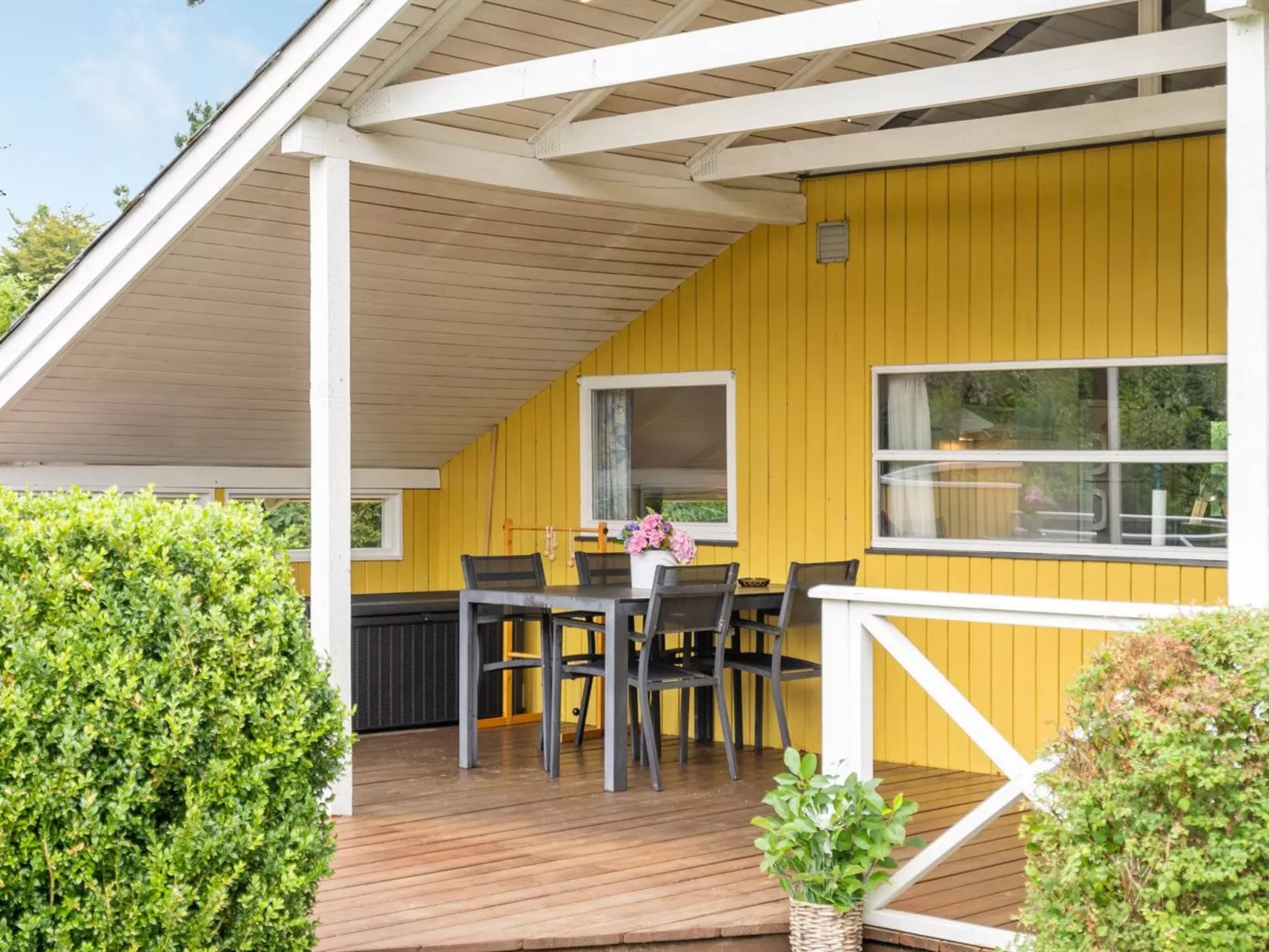 "Hannelise" - 30km from the sea-Draußen