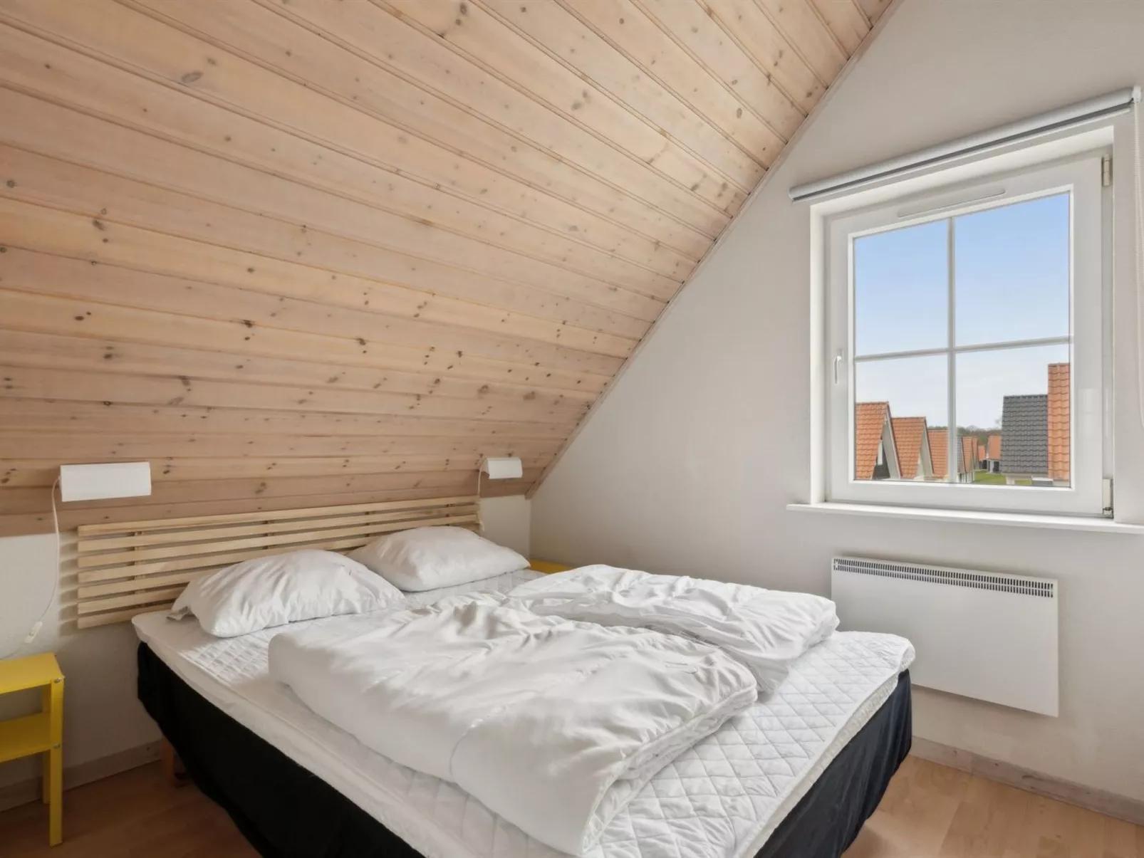 "Uffe" - 100m to the fjord-Dedans