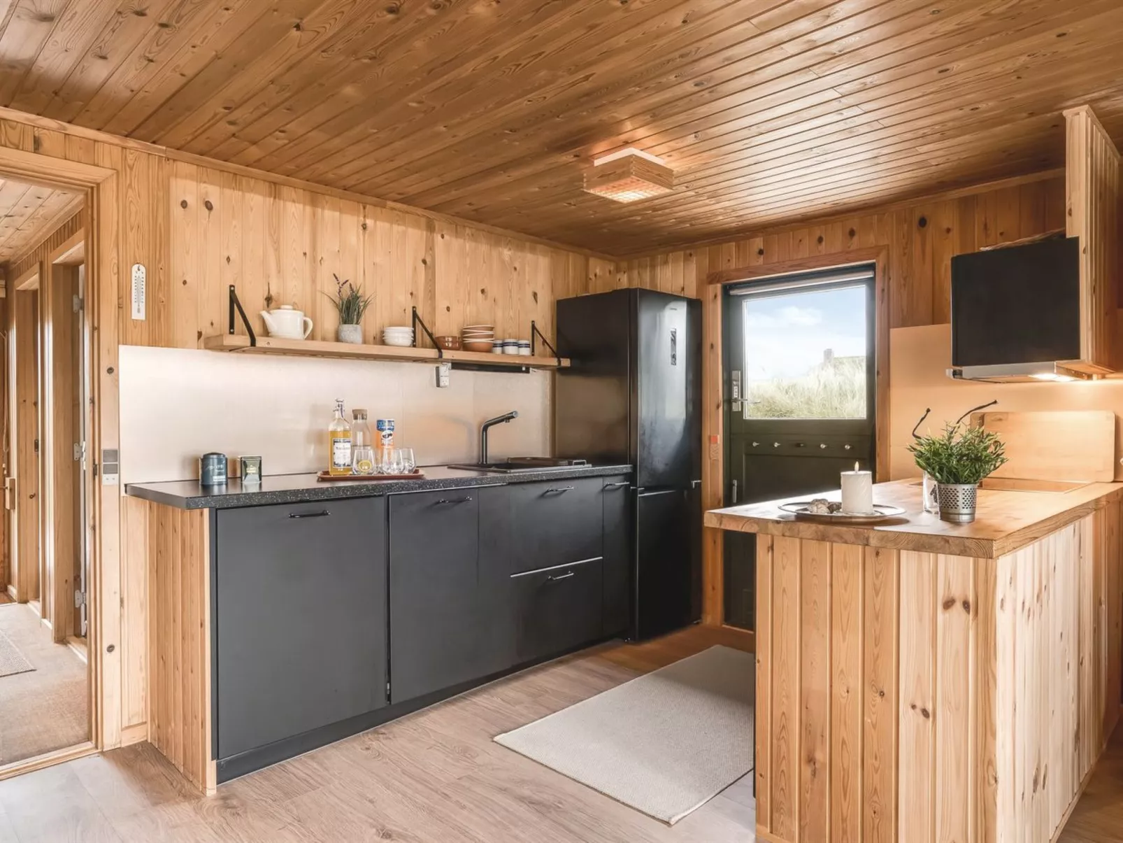 "Hunved" - 500m from the sea-Drinnen