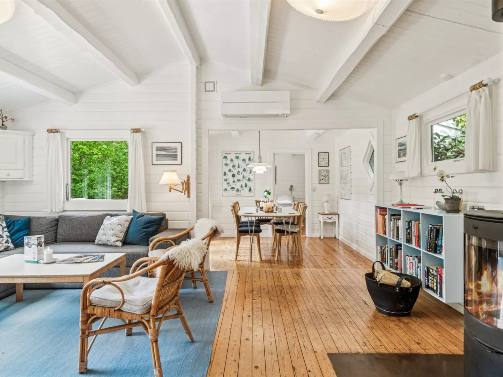 "Nititzki" - 600m from the sea-Inside