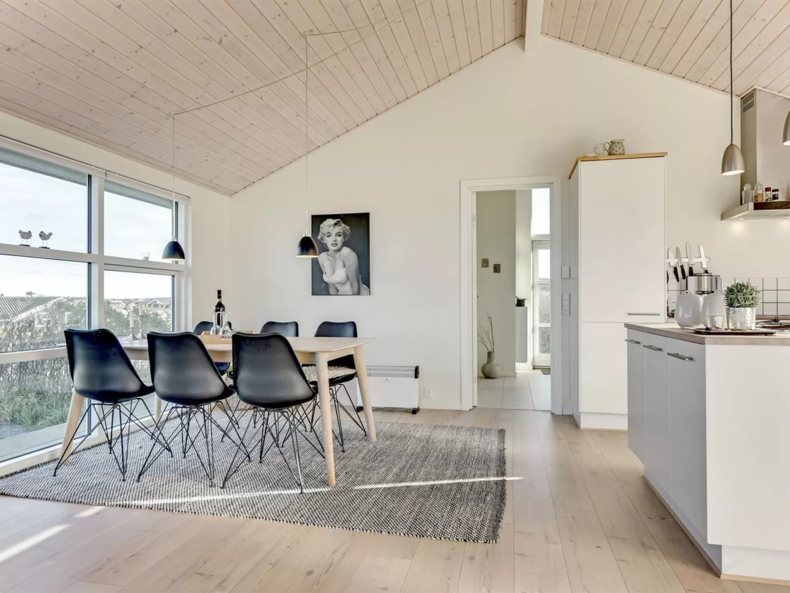 "Dimka" - 300m from the sea-Inside