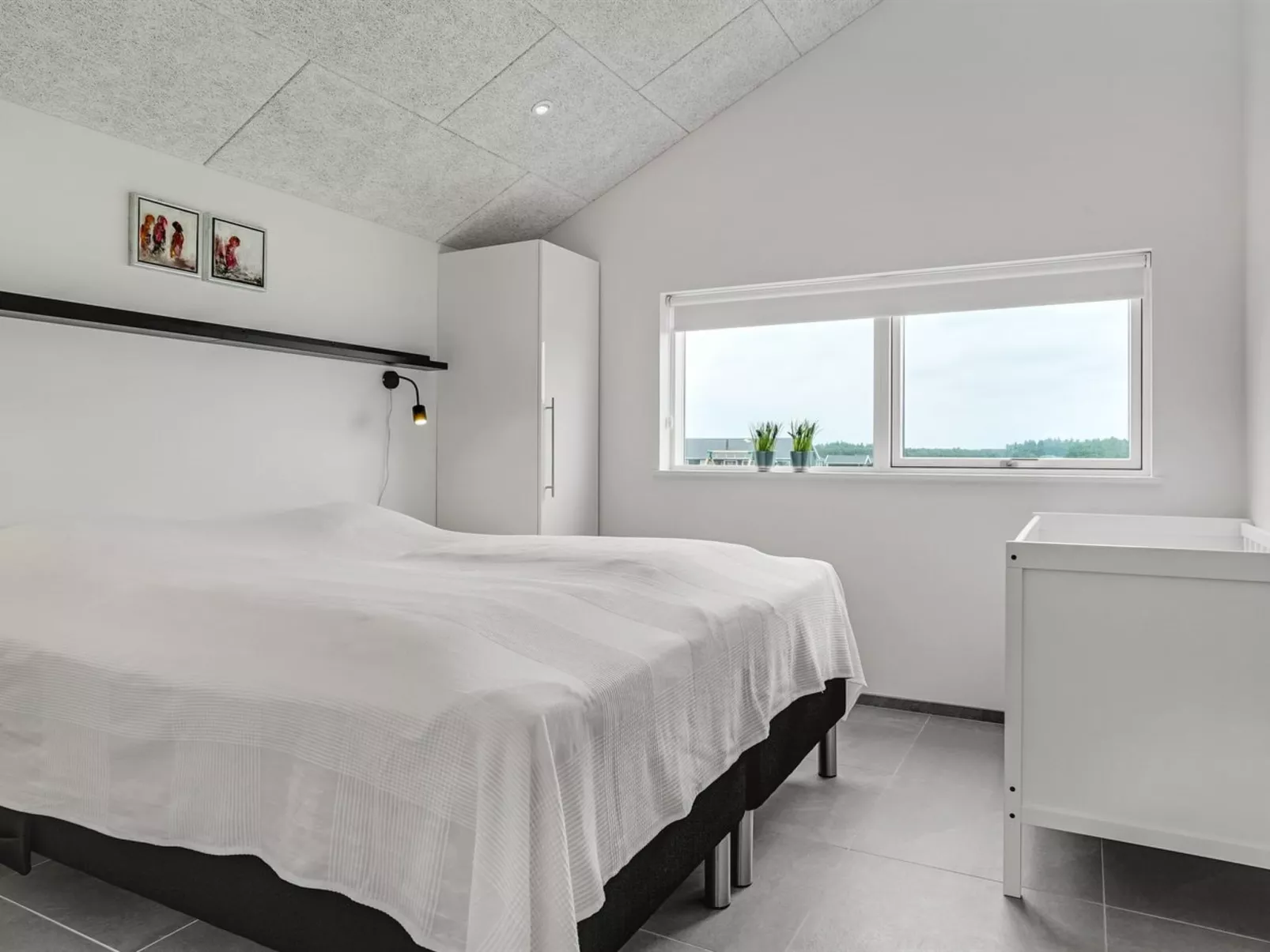 "Fegge" - 1.5km from the sea-Inside