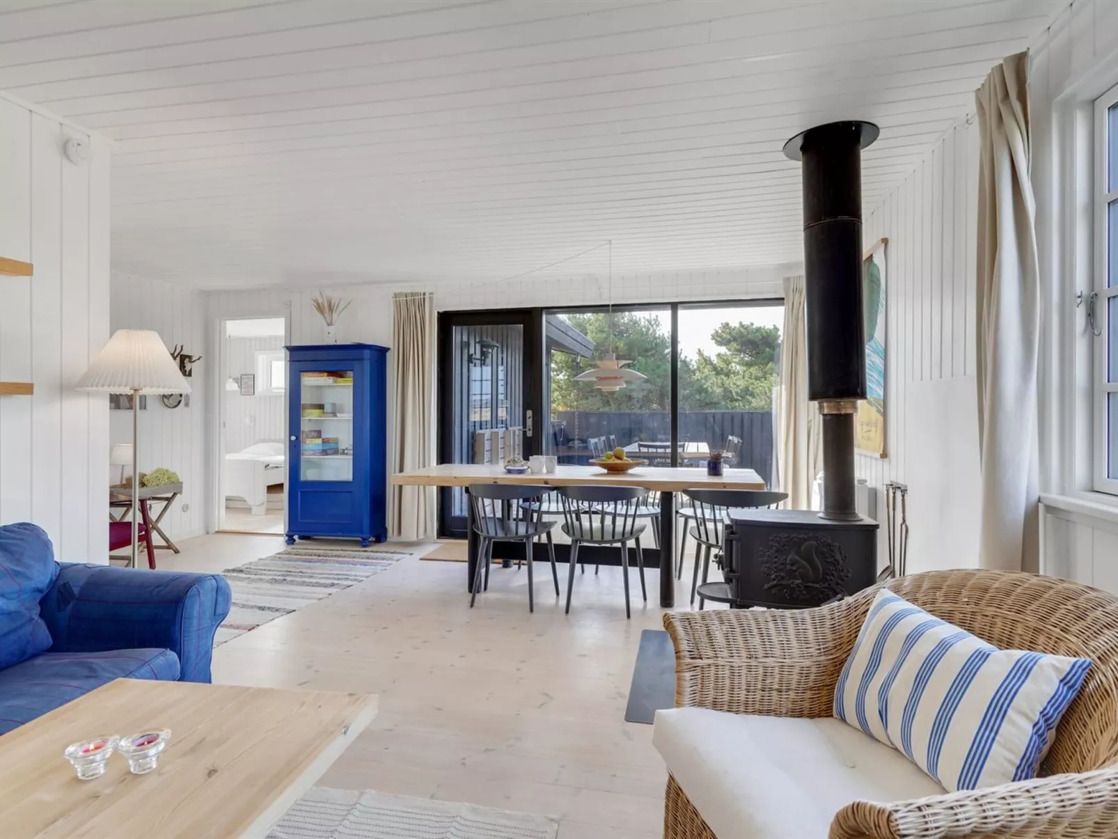 "Aleksi" - 500m from the sea-Inside