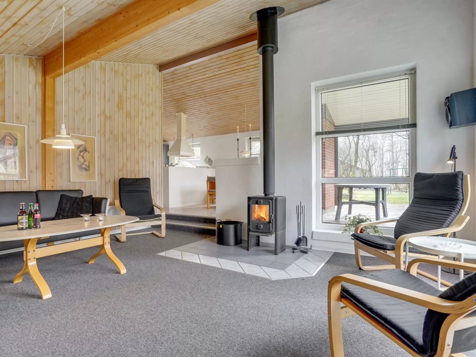 "Bosi" - 28km from the sea-Drinnen